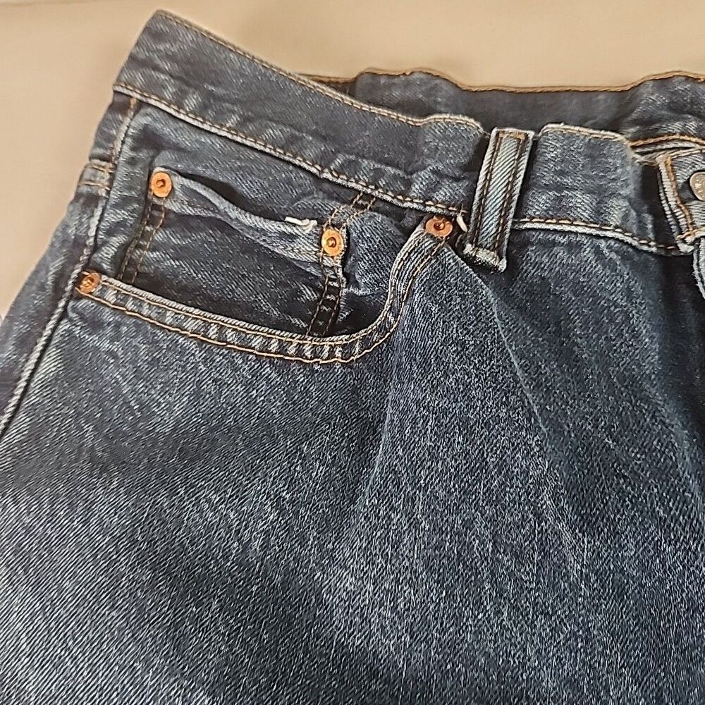 Levis 550 Jeans Mens Size 38 x 36 Straight Relaxed Fit Blue Denim - Picture 5 of 13